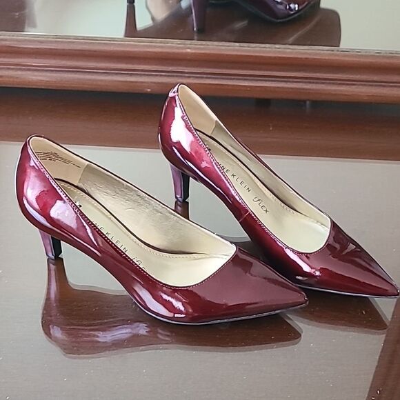 Brand new size 6 Anne Klein shoes red - Picture 2 of 6